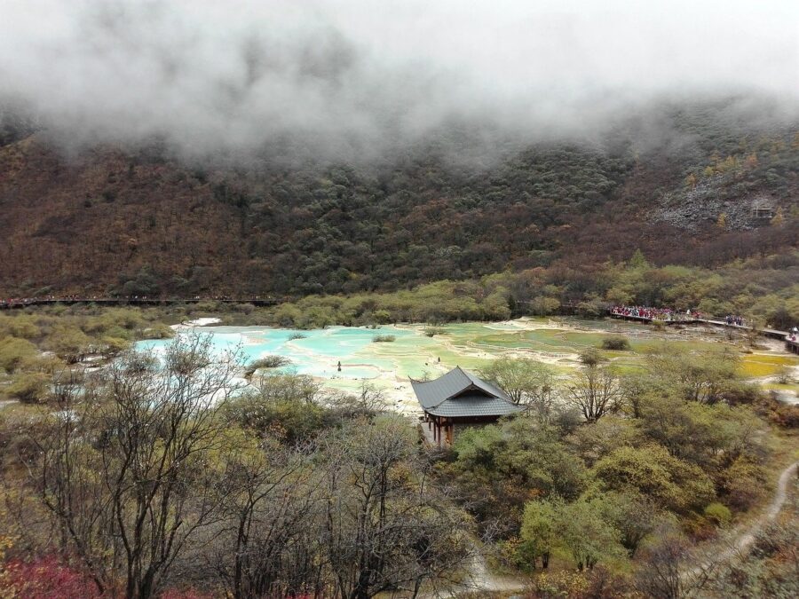 Huanglong: un paisaje de piscinas naturales, China 3